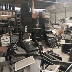 傳統(tǒng)回收像闖關(guān)？深圳上門(mén)回收一路開(kāi)掛，舊物變現(xiàn)爽翻天