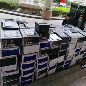 深圳回收電腦上班族閑置處理，英耀高效便捷，節(jié)省時間